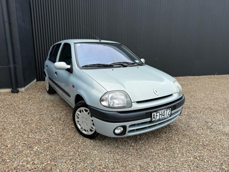 2001 Renault Clio